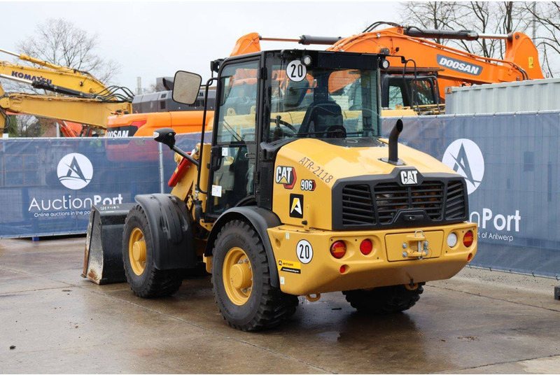 Caterpillar 906 - Chargeuse sur pneus: photos 4 Caterpillar 906 - Chargeuse sur pneus: photos 4