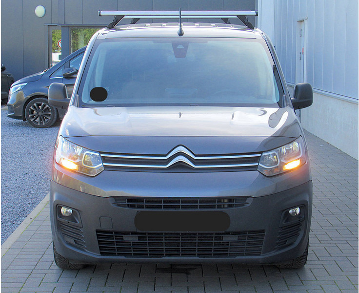 Citroën Berlingo BlueHDi Automatic - Fourgon utilitaire: photos 5 Citroën Berlingo BlueHDi Automatic - Fourgon utilitaire: photos 5