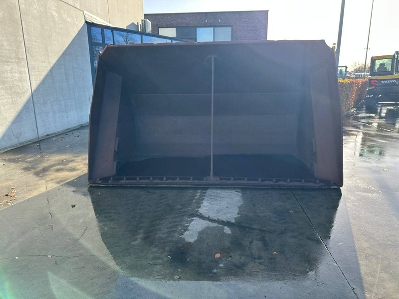 Esterer, Ulrich Cummins 144 - Godet: photos 2 Esterer, Ulrich Cummins 144 - Godet: photos 2