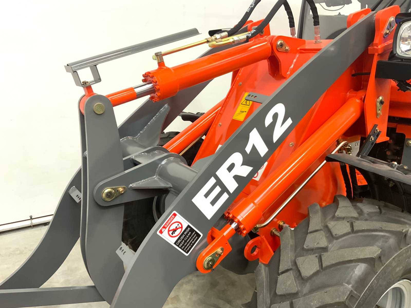 Everun ER12 - Chargeuse sur pneus: photos 3 Everun ER12 - Chargeuse sur pneus: photos 3