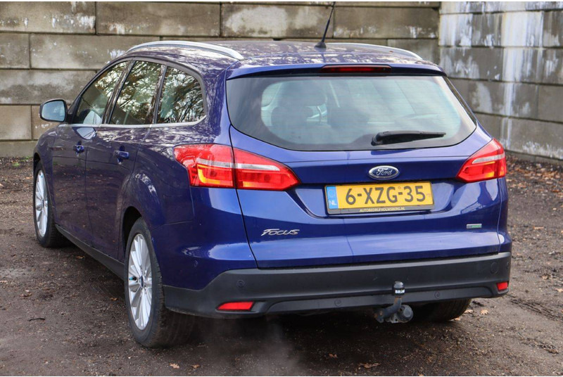 Ford Focus - Berline: photos 4 Ford Focus - Berline: photos 4