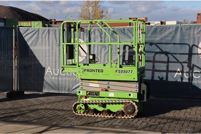 Fronteq FS0507T - Nacelle ciseaux: photos 3 Fronteq FS0507T - Nacelle ciseaux: photos 3