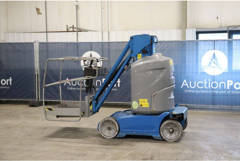 Genie GR26J - Nacelle à mât vertical: photos 3 Genie GR26J - Nacelle à mât vertical: photos 3