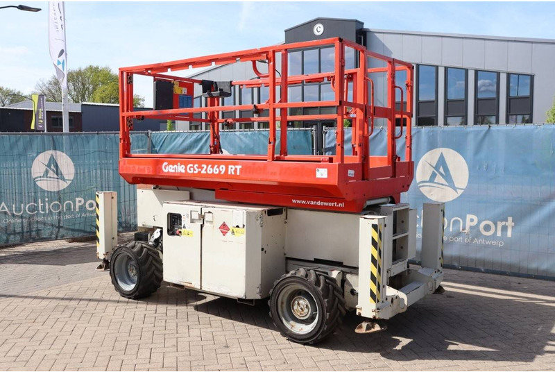 Genie GS-2669 RT - Nacelle ciseaux: photos 3 Genie GS-2669 RT - Nacelle ciseaux: photos 3
