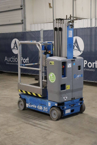 Genie Genie GR-20 - Nacelle à mât vertical: photos 4 Genie Genie GR-20 - Nacelle à mât vertical: photos 4