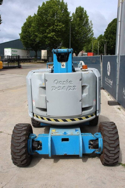 Genie Z-34/22 - Nacelle articulée: photos 4 Genie Z-34/22 - Nacelle articulée: photos 4