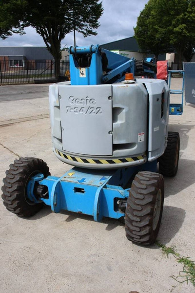 Genie Z-34/22 - Nacelle articulée: photos 5 Genie Z-34/22 - Nacelle articulée: photos 5