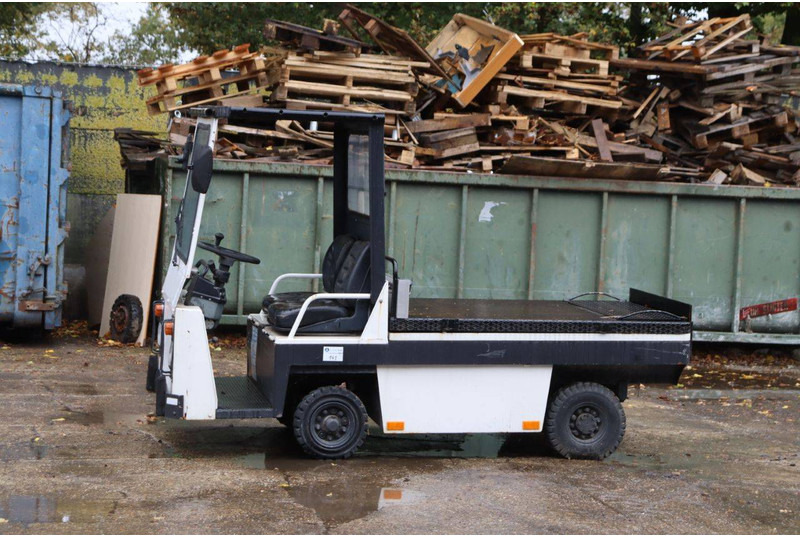 HMB CARGO AX6X - Tracteur agricole: photos 1 HMB CARGO AX6X - Tracteur agricole: photos 1