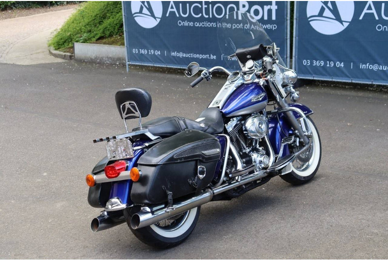 Motocyclette Harley-Davidson Road King Classic Touring: photos 6