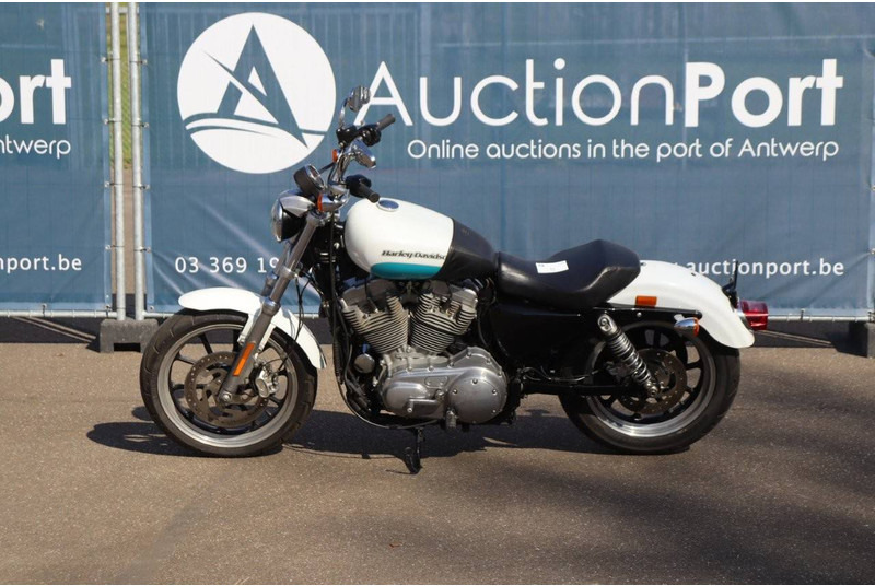 Harley-Davidson SPORTSTER XL883 SUPER LOW - Motocyclette: photos 2 Harley-Davidson SPORTSTER XL883 SUPER LOW - Motocyclette: photos 2