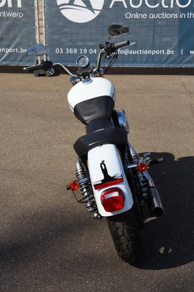 Harley-Davidson SPORTSTER XL883 SUPER LOW - Motocyclette: photos 5 Harley-Davidson SPORTSTER XL883 SUPER LOW - Motocyclette: photos 5