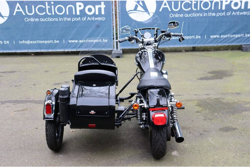 Harley-Davidson Sporster XL883 - Motocyclette: photos 5 Harley-Davidson Sporster XL883 - Motocyclette: photos 5