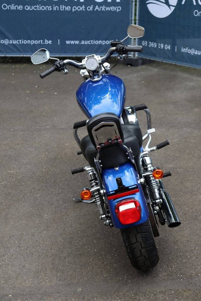 Harley-Davidson Sportster XL883 - Motocyclette: photos 5 Harley-Davidson Sportster XL883 - Motocyclette: photos 5