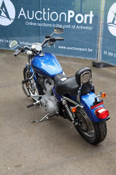 Harley-Davidson Sportster XL883 - Motocyclette: photos 4 Harley-Davidson Sportster XL883 - Motocyclette: photos 4