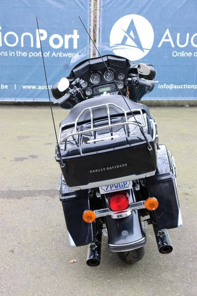 Harley-Davidson Ultra Classic - Motocyclette: photos 5 Harley-Davidson Ultra Classic - Motocyclette: photos 5