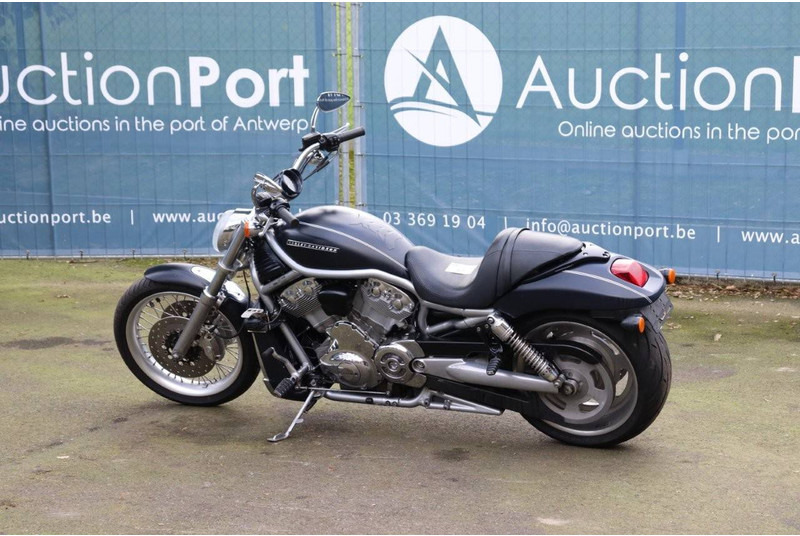 Harley-Davidson V-Rod VRSC - Motocyclette: photos 3 Harley-Davidson V-Rod VRSC - Motocyclette: photos 3