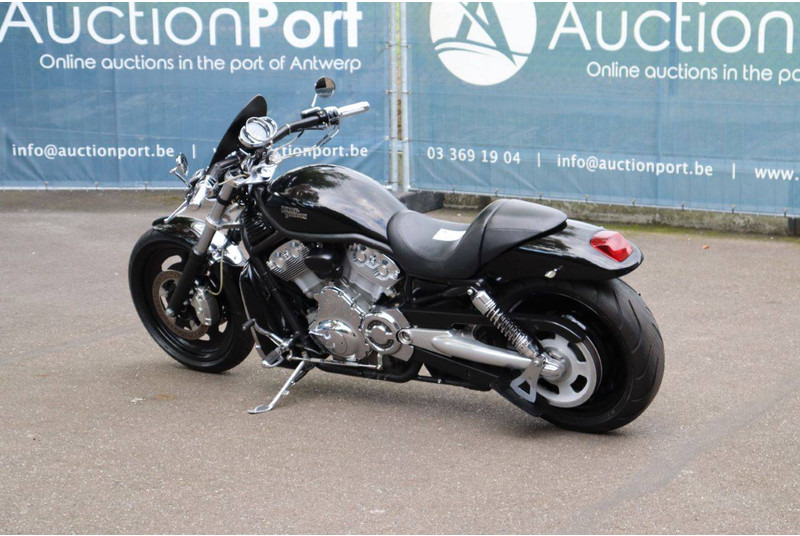 Harley-Davidson V-Rod VRSC - Motocyclette: photos 3 Harley-Davidson V-Rod VRSC - Motocyclette: photos 3