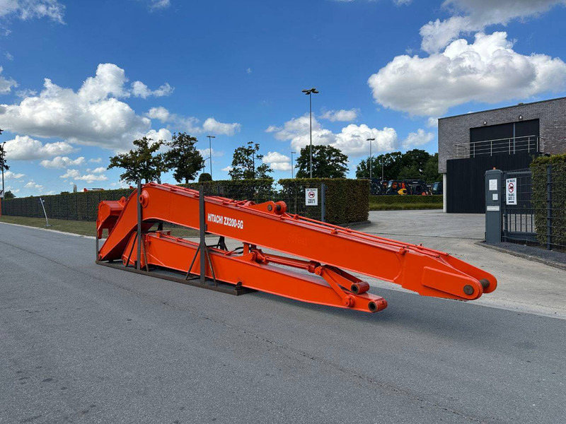 Hitachi ZX200 - Flèche: photos 3 Hitachi ZX200 - Flèche: photos 3