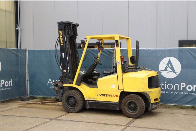 Hyster H4.00XMS-6 - Chariot élévateur diesel: photos 3 Hyster H4.00XMS-6 - Chariot élévateur diesel: photos 3