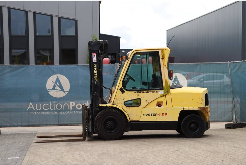 Hyster H4.50XM - Chariot élévateur diesel: photos 1 Hyster H4.50XM - Chariot élévateur diesel: photos 1