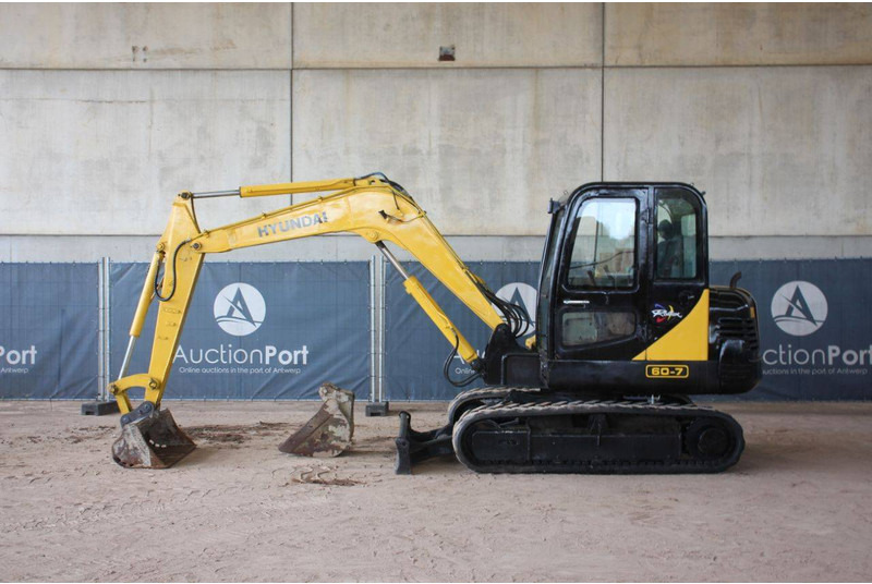 Hyundai R60-7 - Pelle sur chenille: photos 2 Hyundai R60-7 - Pelle sur chenille: photos 2