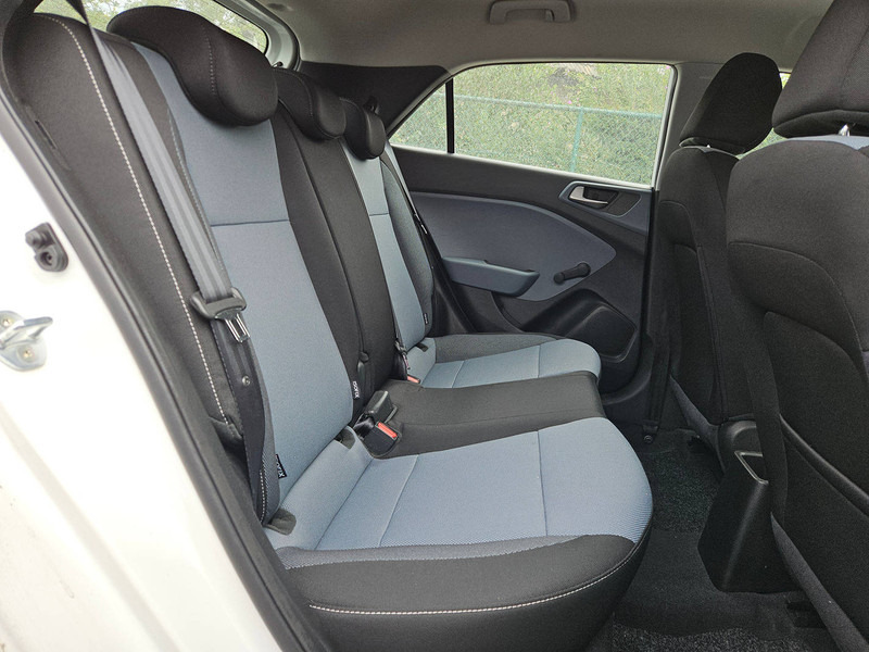Hyundai i20 1.2 - Berline: photos 5 Hyundai i20 1.2 - Berline: photos 5