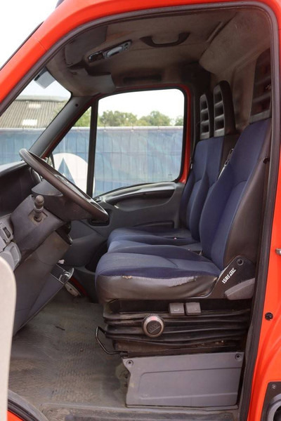 Fourgon utilitaire Iveco Daily 35J12B43A: photos 18