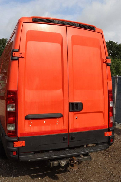 Fourgon utilitaire Iveco Daily 35J12B43A: photos 15