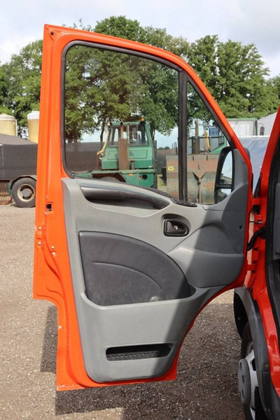 Fourgon utilitaire Iveco Daily 35J12B43A: photos 17