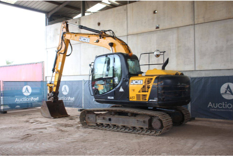 JCB JS130LC - Pelle sur chenille: photos 3 JCB JS130LC - Pelle sur chenille: photos 3