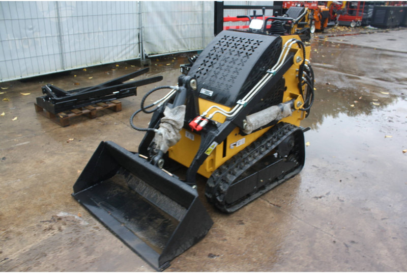 JINLUN LRT360 - Chargeuse sur chenilles: photos 1 JINLUN LRT360 - Chargeuse sur chenilles: photos 1