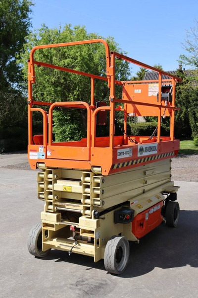 JLG 3246 ES - Nacelle ciseaux: photos 5 JLG 3246 ES - Nacelle ciseaux: photos 5