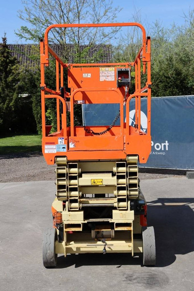 JLG 3246 ES - Nacelle ciseaux: photos 4 JLG 3246 ES - Nacelle ciseaux: photos 4