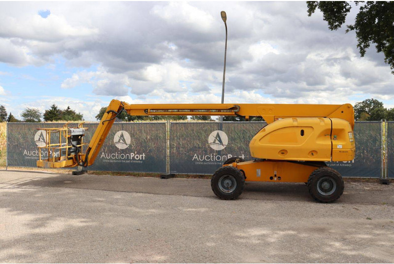JLG 460SJ - Nacelle télescopique: photos 2 JLG 460SJ - Nacelle télescopique: photos 2