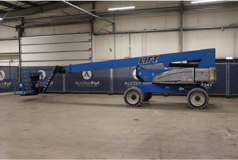 JLG E600JP - Nacelle télescopique: photos 3 JLG E600JP - Nacelle télescopique: photos 3