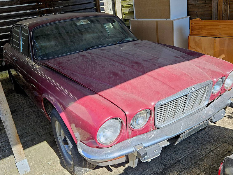 Jaguar XJ (series II) 6 _ 4.2 Automatic - Berline: photos 2 Jaguar XJ (series II) 6 _ 4.2 Automatic - Berline: photos 2