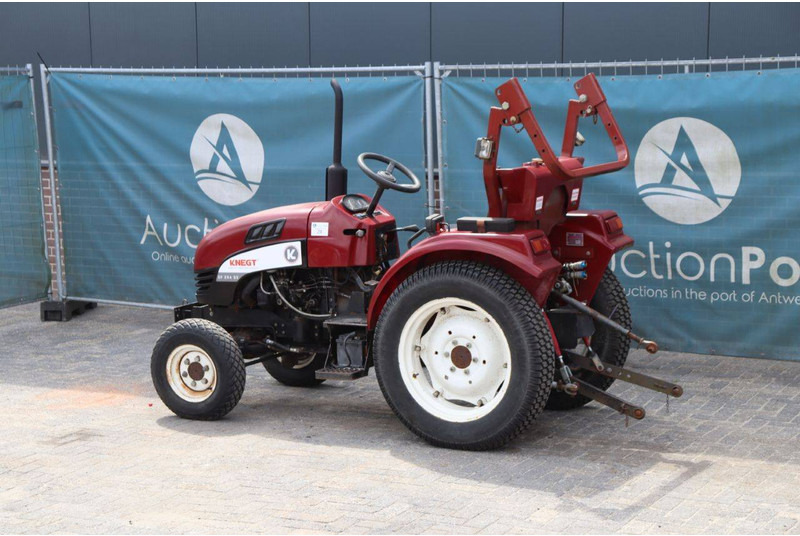 KNEGT DF-254-2 - Tracteur agricole: photos 3 KNEGT DF-254-2 - Tracteur agricole: photos 3