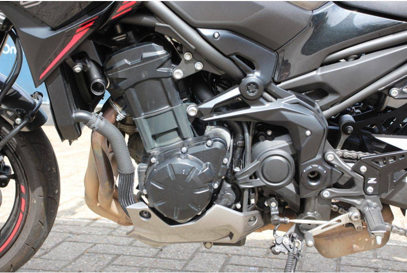 Motocyclette Kawasaki Z900: photos 13
