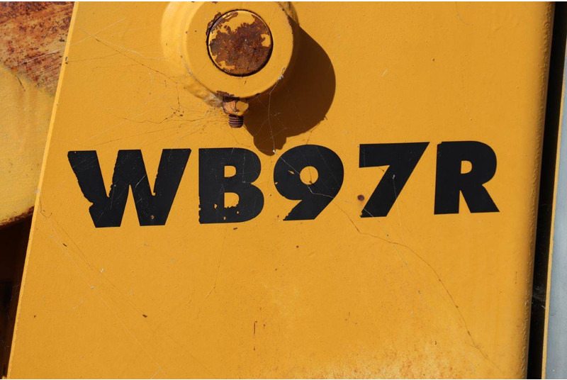Tractopelle Komatsu WB97R: photos 20