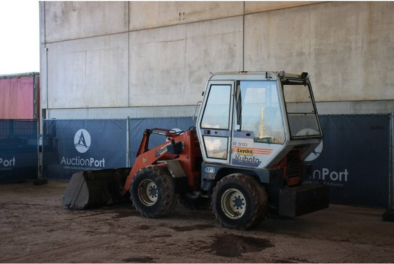 Kubota R510 - Chargeuse sur pneus: photos 3 Kubota R510 - Chargeuse sur pneus: photos 3