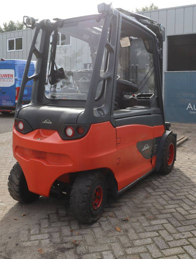 Chariot élévateur électrique Linde E50HL-01/600: photos 6 Chariot élévateur électrique Linde E50HL-01/600: photos 6