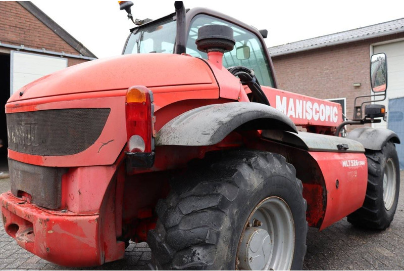 Manitou MLT 526 T - Chariot télescopique: photos 5 Manitou MLT 526 T - Chariot télescopique: photos 5