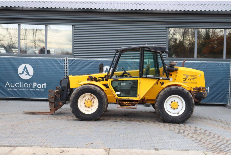 Matbro 290 - Chariot télescopique: photos 2 Matbro 290 - Chariot télescopique: photos 2