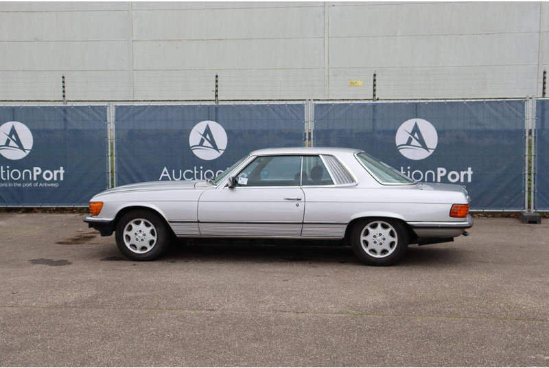 Mercedes-Benz 300-serie 380 SLC - Berline: photos 3 Mercedes-Benz 300-serie 380 SLC - Berline: photos 3