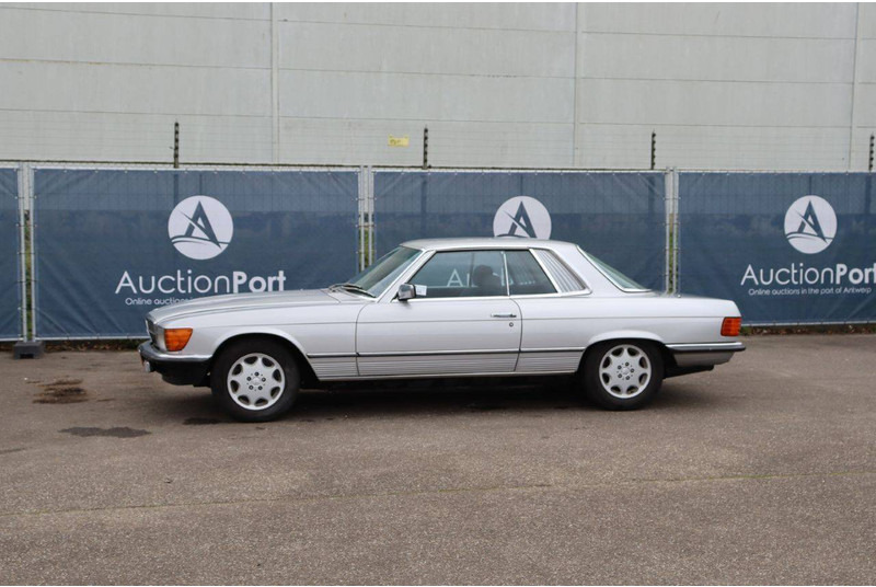 Mercedes-Benz 300-serie 380 SLC - Berline: photos 1 Mercedes-Benz 300-serie 380 SLC - Berline: photos 1
