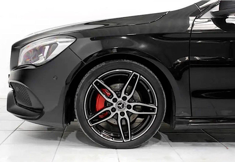 Mercedes-Benz CLA-Klasse (C117 - update) 180 Automatic - Berline: photos 5 Mercedes-Benz CLA-Klasse (C117 - update) 180 Automatic - Berline: photos 5