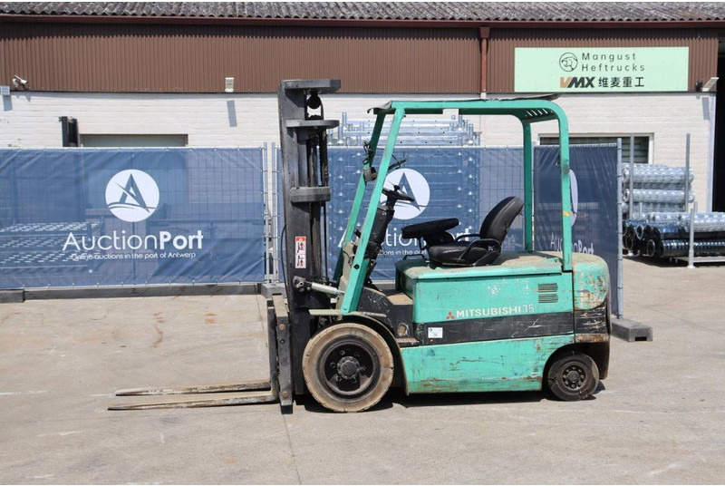 Mitsubishi FB35K-PAC-80E - Chariot élévateur électrique: photos 1 Mitsubishi FB35K-PAC-80E - Chariot élévateur électrique: photos 1