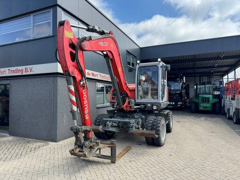 Neuson 9503WD - Pelle sur pneus: photos 5 Neuson 9503WD - Pelle sur pneus: photos 5