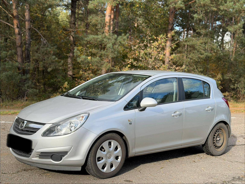 Opel Corsa 1.3 CDTI - Berline: photos 1 Opel Corsa 1.3 CDTI - Berline: photos 1