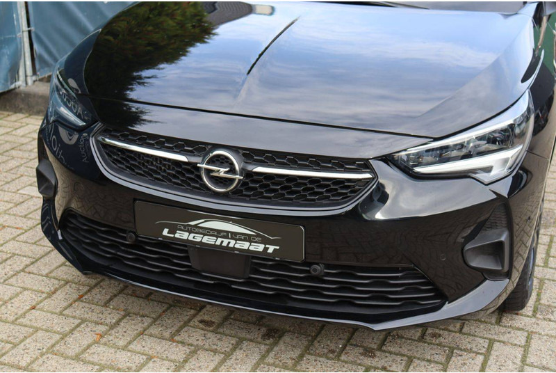 Berline Opel Corsa: photos 10